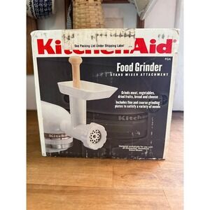 NEW KitchenAid Food Grinder Attachment